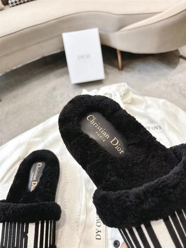 20251128184319466 220